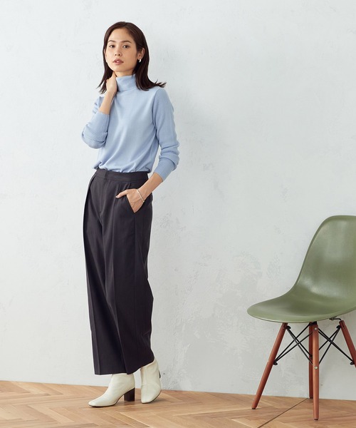 COMME CA ISM(コムサイズム)の「タートルネック ニットプルオーバー(ニット/セーター・レディース・ブラック/ベージュ/グレー/サックスブルー・SMALL/MEDIUM/LARGE)」の7枚目の写真