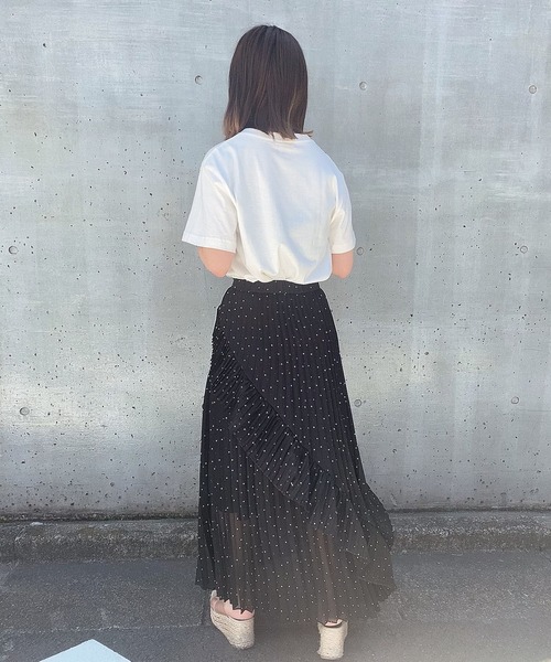 ADIRA（アディラ）の「ランダムプリーツスカート（スカート・レディース・ブラック/ベージュ・MEDIUM）」の12枚目の写真