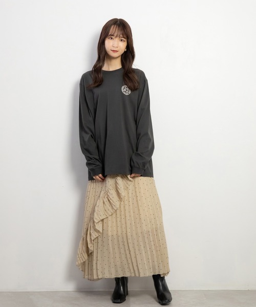 ADIRA（アディラ）の「ランダムプリーツスカート（スカート・レディース・ブラック/ベージュ・MEDIUM）」の22枚目の写真