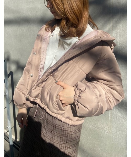 OLIVE des OLIVE（オリーブデオリーブ）の「冬マスト！あったか。ナカワタブルゾン（ブルゾン・レディース・ブラック/ベージュ/アイボリー/ライトブラウン・FREE）」の4枚目の写真