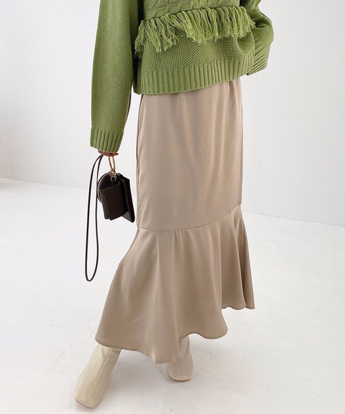 StyleSea(スタイルシー)の「サテンマーメイドスカート(スカート・レディース・ブラック/ベージュ/ブラウン/イエロー・FREE)」の10枚目の写真