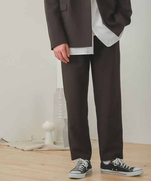 SENSE OF PLACE by URBAN RESEARCH（センスオブプレイスバイアーバンリサーチ）の「『セットアップ対応』ダブルタックテーパードスラックスB（スラックス・メンズ・チャコールグレー/ブラウン/ベージュ・LARGE/MEDIUM）」の21枚目の写真