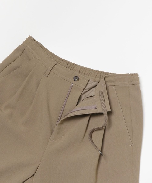 SENSE OF PLACE by URBAN RESEARCH（センスオブプレイスバイアーバンリサーチ）の「『セットアップ対応』ダブルタックテーパードスラックスB（スラックス・メンズ・チャコールグレー/ブラウン/ベージュ・LARGE/MEDIUM）」の13枚目の写真