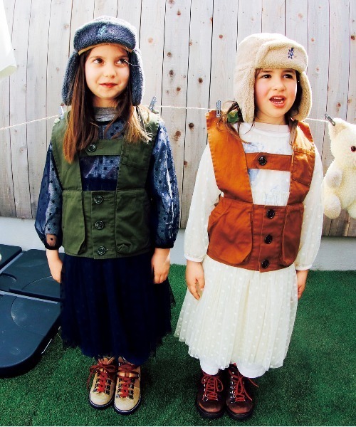 DENIM DUNGAREE（デニムダンガリー）の「ビンテージトンプキン天竺 72 Tシャツ（Tシャツ/カットソー・キッズ・ホワイト/その他1・130/140）」の4枚目の写真