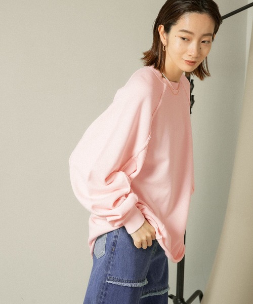 KBF（ケイビーエフ）の「ULTRA THERMOリメイクスウェット（スウェット・レディース・ベージュ系その他/ピンク/チャコールグレー・ONE）」の6枚目の写真