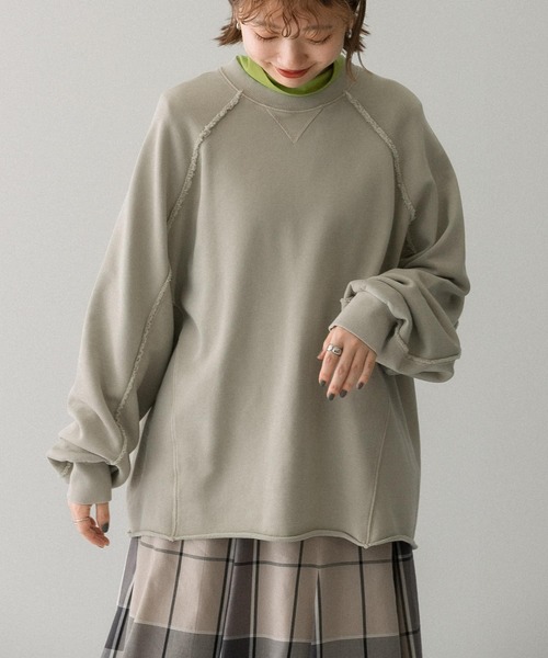 KBF（ケイビーエフ）の「ULTRA THERMOリメイクスウェット（スウェット・レディース・ベージュ系その他/ピンク/チャコールグレー・ONE）」の11枚目の写真