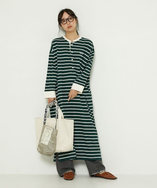 FREAK'S STORE（フリークスストア）の「TOWN CRAFT × FREAK'S STORE/タウンクラフト　別注 クレリックワンピース（ワンピース・レディース・ネイビー/オフホワイト/その他13/ブラック/ブルーグリーン/ナチュラル/グリーン/チャコールグレー・ﾌﾘ-）」の7枚目の写真