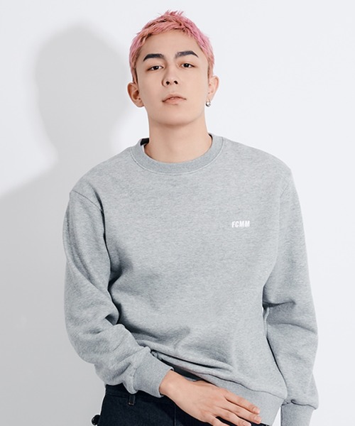 FCMM（エフシーエムエム）の「CLUB ESSENTIAL SWEATSHIRT/クラブ