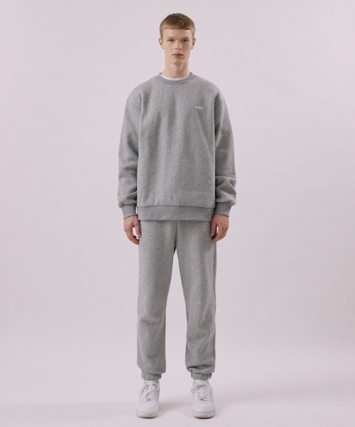 ☆FCMM☆ CLUB ESSENTIAL SWEATSHIRT 男女兼用 大人気 FCMM トレーナー スウェット 「UNISEX」CLUB ESSENTIAL