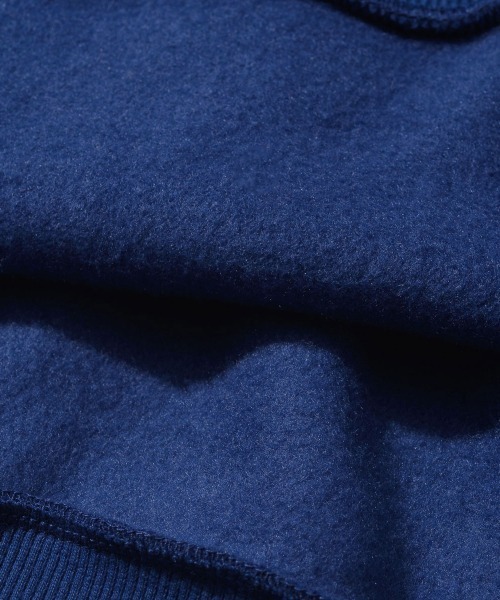 FCMM（エフシーエムエム）の「CLUB ESSENTIAL SWEATSHIRT/クラブエッセンシャルスウェットシャツ（スウェット・メンズ・ホワイト/レッド/グレー/ブルー/ダークグリーン/ブラック/オレンジ/ライラック/アイボリー/ライトグリーン/ブルーグレー/ワインレッド・MEDIUM/LARGE/X-LARGE/SMALL）」の20枚目の写真