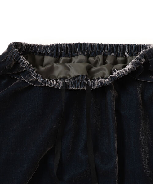 BEAMS BOY（ビームスボーイ）の「maturely / Velvet Opal Maxi Skirt（スカート・レディース・グレー/ブルー・ONE SIZE）」の10枚目の写真