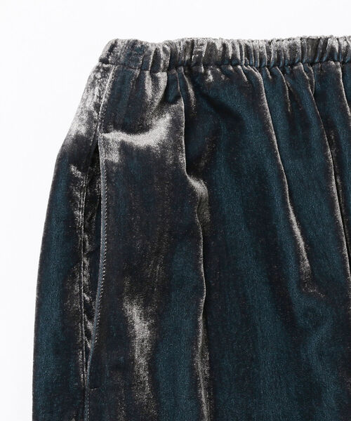 BEAMS BOY（ビームスボーイ）の「maturely / Velvet Opal Maxi Skirt（スカート・レディース・グレー/ブルー・ONE SIZE）」の16枚目の写真
