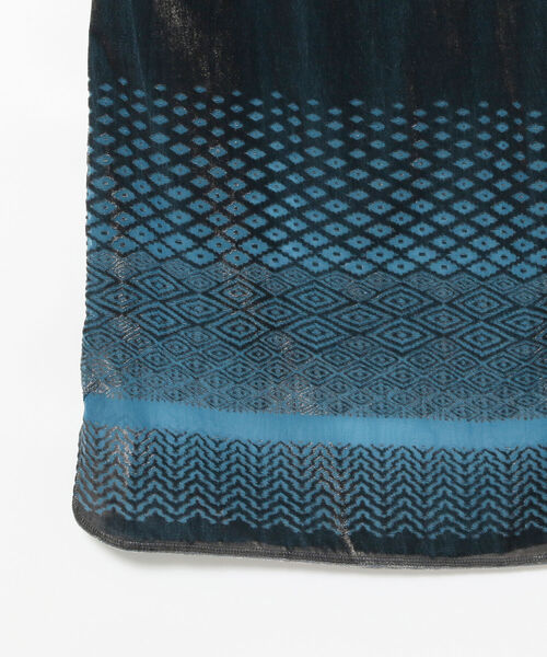 BEAMS BOY（ビームスボーイ）の「maturely / Velvet Opal Maxi Skirt（スカート・レディース・グレー/ブルー・ONE SIZE）」の17枚目の写真