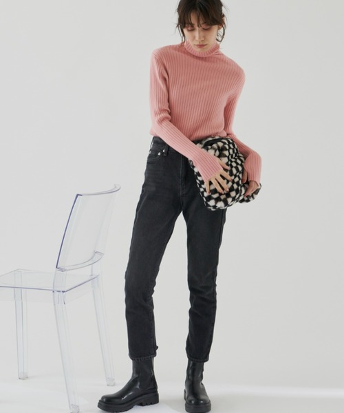 Auntie Rosa Holiday(アンティローザホリデー)の「カラーリブニットタートル(ニット/セーター・レディース・グレー/ピンク/ライトグリーン/ブルー/グリーン/オレンジ/ブラック・FREE)」の20枚目の写真