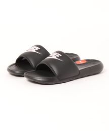 《NIKE》ウィメンズ VICTORI ONE スライド