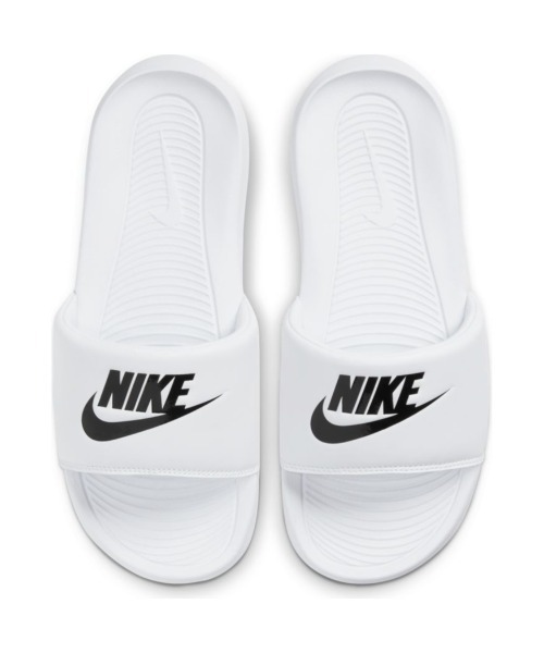 NIKE（ナイキ）の「《NIKE》ｳｨﾒﾝｽﾞ VICTORI ONE ｽﾗｲﾄﾞ（サンダル・レディース・ブロンズ/ホワイト×ブラック/ブラック×ホワイト/ブラック×ピンク/ベージュ系その他/イエロー/レッド系その他/ピンク系その他・23.0cm/24.0cm/25.0cm/22.0cm/26.0cm/27.0cm/29.0cm/28.0cm）」の13枚目の写真