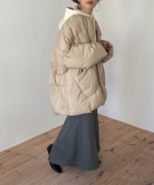 wee9s（ウィークス）の「volume sleeve over size bonding ponte hoodie / お尻すっぽりボリュームスリーブオーバーサイズボンディングフーディーパーカー（パーカー・レディース・ブラック/アイボリー/グリーン・FREE）」の10枚目の写真