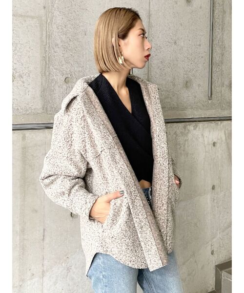 EMODA（エモダ）の「ワイドクロスニット（ニット/セーター・レディース・ブラック/ベージュ/ピンク/マスタード・FREE）」の22枚目の写真