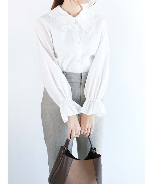 Te chichi（テチチ）の「アイレット刺繍レース衿シャツブラウス（シャツ/ブラウス・レディース・ブラック/オフホワイト・ﾌﾘ-）」の2枚目の写真
