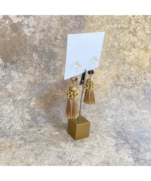 tone（トーン）の「【MOMOKINOKO】マーブルタッセル（pierce）(MA)（ピアス（両耳用）・レディース・ベージュ/ブラウン/ブラック/グレー/ゴールド・FREE）」の6枚目の写真