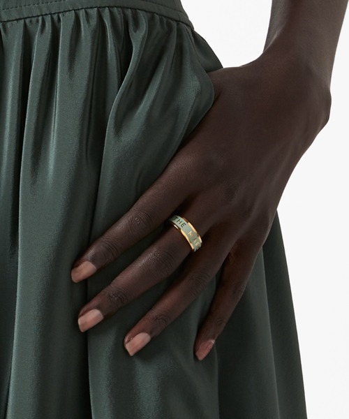 プレゼントに♪国内即発送☆MARC JACOBS メダリオンリング MARC JACOBS（マークジェイコブス）の「THE MEDALLION RING/ザ