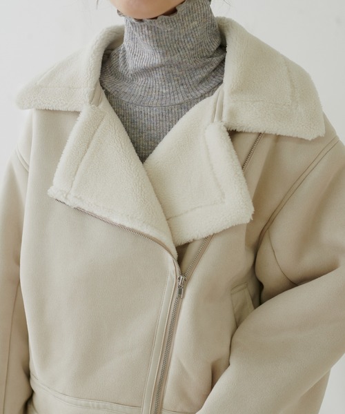 natural couture(ナチュラルクチュール)の「ムートンライダースジャケット(ライダースジャケット・レディース・オフホワイト/ベージュ・FREE)」の16枚目の写真