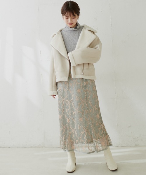 natural couture(ナチュラルクチュール)の「ムートンライダースジャケット(ライダースジャケット・レディース・オフホワイト/ベージュ・FREE)」の7枚目の写真