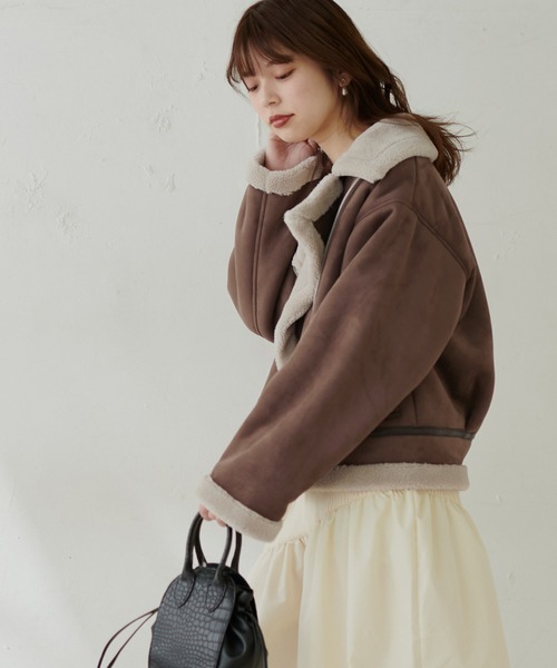 natural couture(ナチュラルクチュール)の「ムートンライダースジャケット(ライダースジャケット・レディース・オフホワイト/ベージュ・FREE)」の11枚目の写真