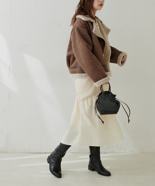 natural couture(ナチュラルクチュール)の「ムートンライダースジャケット(ライダースジャケット・レディース・オフホワイト/ベージュ・FREE)」の12枚目の写真