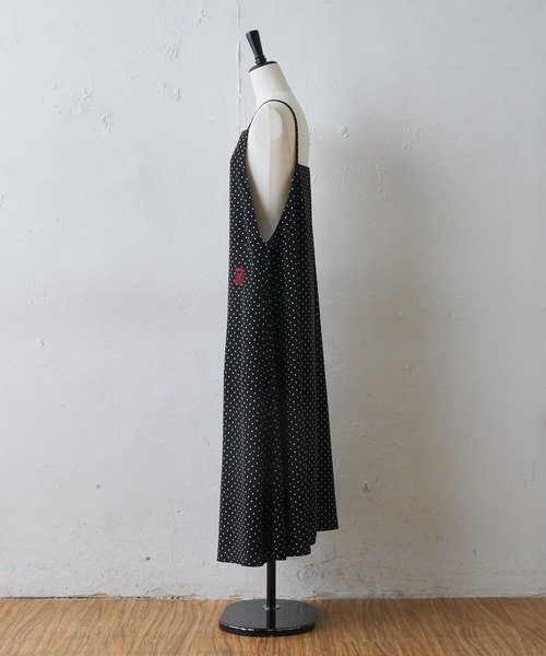 BEARDSLEY（ビアズリー）の「B刺繍ドットサロペットワンピース（ワンピース・レディース・ブラック・FREE）」の4枚目の写真