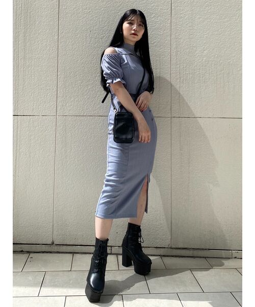 EATME（イートミー）の「シングルスリットリブスカート（セットアップ可能）（スカート・レディース・ブラック/ベージュ/ブルー・FREE）」の9枚目の写真