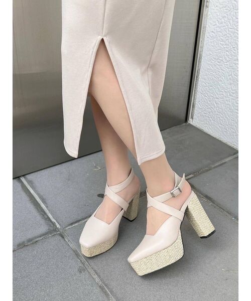 EATME（イートミー）の「シングルスリットリブスカート（セットアップ可能）（スカート・レディース・ブラック/ベージュ/ブルー・FREE）」の17枚目の写真