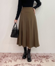 ボックスプリーツロングスカート