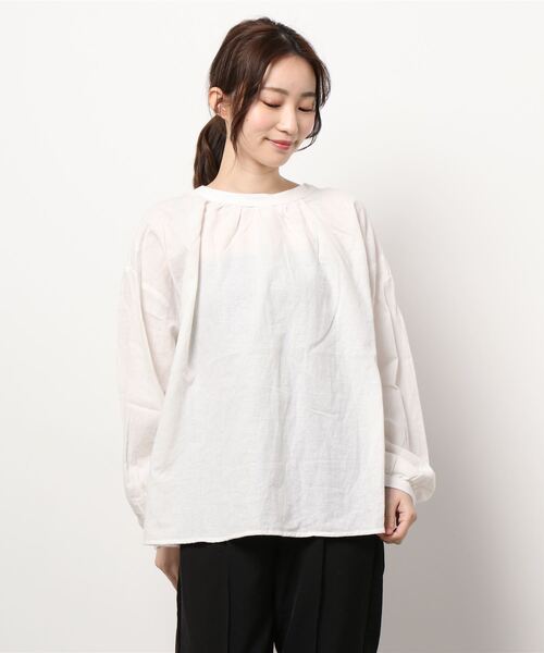 Samansa Mos2（サマンサ モスモス）の「前後着ボタン配色ブラウス（シャツ/ブラウス・レディース・ブラック/グレー/オフホワイト/ピンク・ﾌﾘ-）」の8枚目の写真