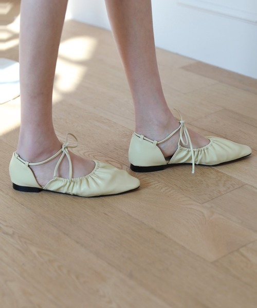 by muni:r（バイ ムニール）の「ラブリーリボンプリーツフラットシューズ（バレエシューズ・レディース・ホワイト/ブラック/ピンク/イエロー・23.0cm/24.0cm/25.0cm）」の19枚目の写真