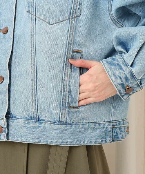 couture brooch（クチュールブローチ）の「◆花柄刺繍　デニムジャケット（デニムジャケット・レディース・サックスブルー・40/38/36）」の4枚目の写真