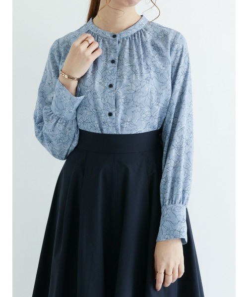 Te chichi（テチチ）の「前後2wayフラワーラインアートブラウス（シャツ/ブラウス・レディース・ネイビー/オフホワイト/ブルー・ﾌﾘ-）」の3枚目の写真
