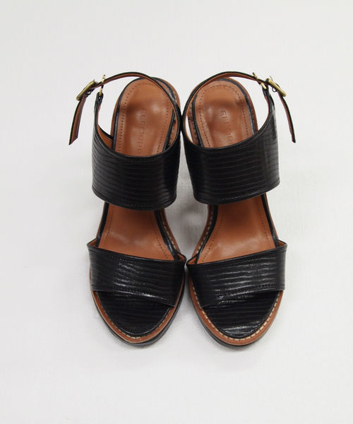 ELFORBR（エルフォーブル）の「ステッチベルトヒールサンダル（サンダル・レディース・ブラック/シルバー・38/36/37）」の3枚目の写真