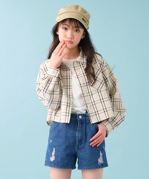 by LOVEiT（バイラビット）の「ショート丈シャツ（シャツ/ブラウス・キッズ・ベージュ/オフホワイト/エメラルド・120cm/160cm/130cm/150cm/140cm）」の3枚目の写真