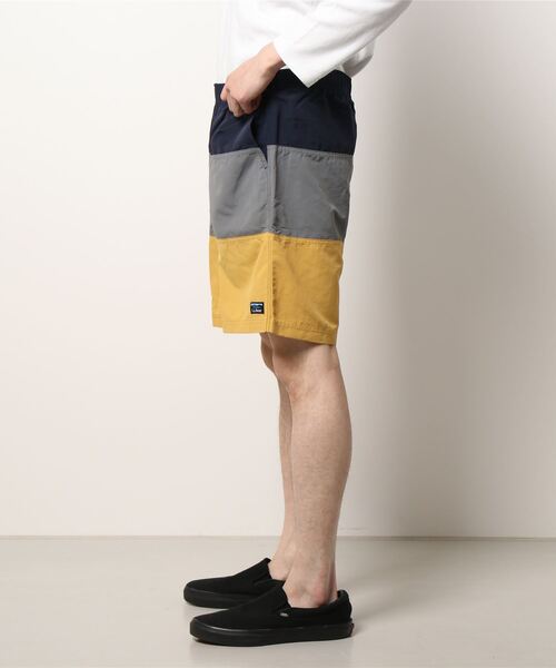 L.L.Bean（エルエルビーン）の「クラシック・サプレックス・スポーツ・ショーツ、8インチ　カラーブロック 米国フィット・レギュラー（水着・メンズ・イエロー系その他・MEDIUM/LARGE/SMALL）」の6枚目の写真