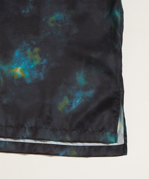 UN STELLA(アンステラ)の「【UNSTELLA】ALL GRAPHIC PRINTED SHIRT / ビッグシルエット グラフィックプリントシャツ(シャツ/ブラウス・メンズ・ブラック系/ネイビー系/ネイビー系1/レッド系/ホワイト系・MEDIUM/LARGE)」の21枚目の写真