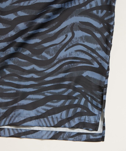 UN STELLA(アンステラ)の「【UNSTELLA】ALL GRAPHIC PRINTED SHIRT / ビッグシルエット グラフィックプリントシャツ(シャツ/ブラウス・メンズ・ブラック系/ネイビー系/ネイビー系1/レッド系/ホワイト系・MEDIUM/LARGE)」の17枚目の写真