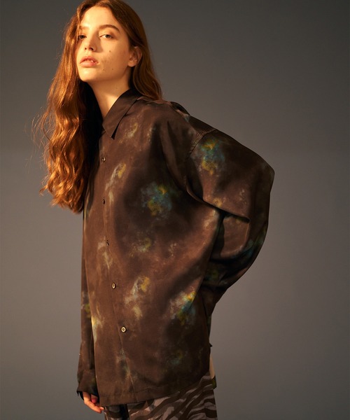 UN STELLA(アンステラ)の「【UNSTELLA】ALL GRAPHIC PRINTED SHIRT / ビッグシルエット グラフィックプリントシャツ(シャツ/ブラウス・メンズ・ブラック系/ネイビー系/ネイビー系1/レッド系/ホワイト系・MEDIUM/LARGE)」の19枚目の写真