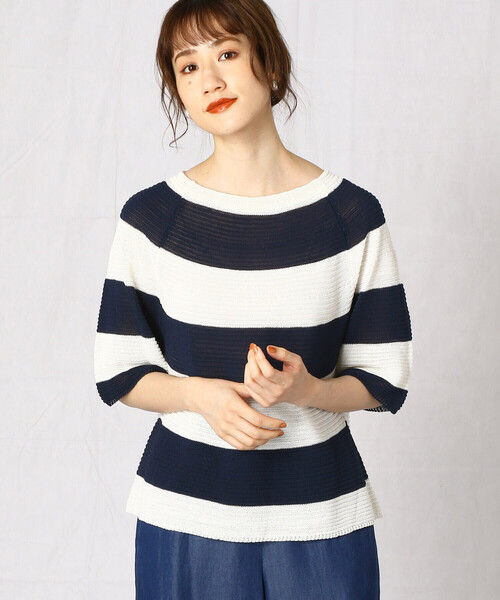 Comme　Ca　Mature（コムサマチュア）の「＜ウォッシャブル＞求心編みニット（ニット/セーター・レディース・ベージュ×ブラック/ホワイト×ネイビー/ベージュ・FREE）」の2枚目の写真