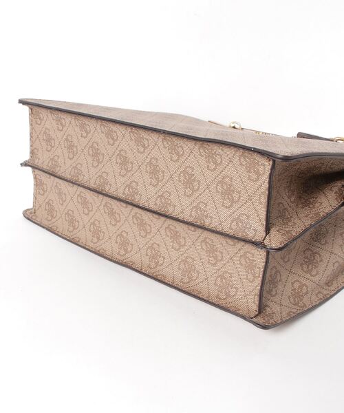 Guess（ゲス）の「KRISTLE Girlfriend Satchel（ハンドバッグ・レディース・ベージュ・ONE SIZE）」の14枚目の写真
