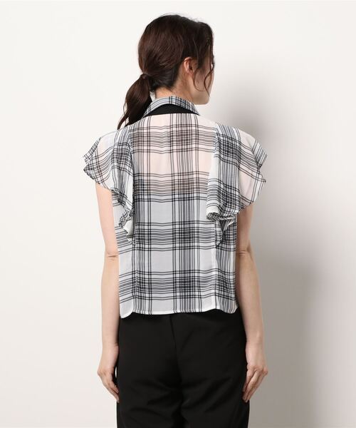 ANDGEEBEE（アンジービー）の「リボン付チェックブラウス（シャツ/ブラウス・レディース・ホワイト/ブラック・MEDIUM）」の17枚目の写真