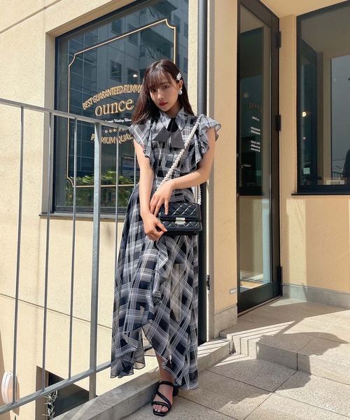 ANDGEEBEE（アンジービー）の「リボン付チェックブラウス（シャツ/ブラウス・レディース・ホワイト/ブラック・MEDIUM）」の11枚目の写真