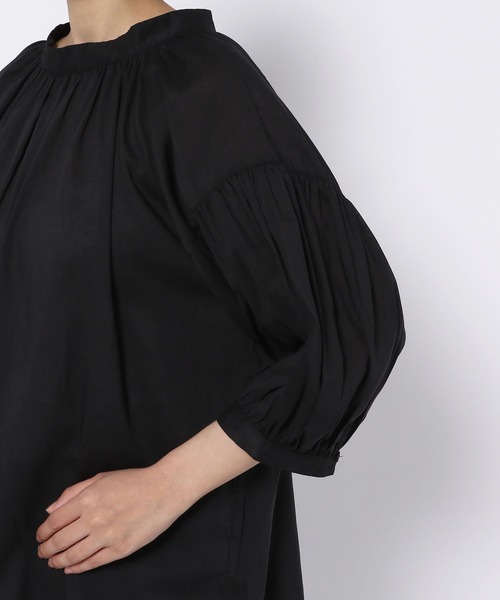 GLOBAL WORK(グローバルワーク)の「袖ボリュームブラウス6分袖/ 283035(シャツ/ブラウス・レディース・ブラック/スカイブルー/ホワイト/グリーン・LARGE/MEDIUM)」の15枚目の写真