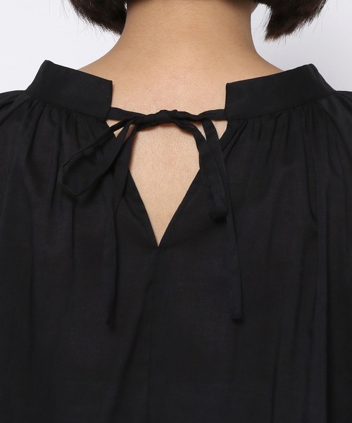 GLOBAL WORK(グローバルワーク)の「袖ボリュームブラウス6分袖/ 283035(シャツ/ブラウス・レディース・ブラック/スカイブルー/ホワイト/グリーン・LARGE/MEDIUM)」の7枚目の写真