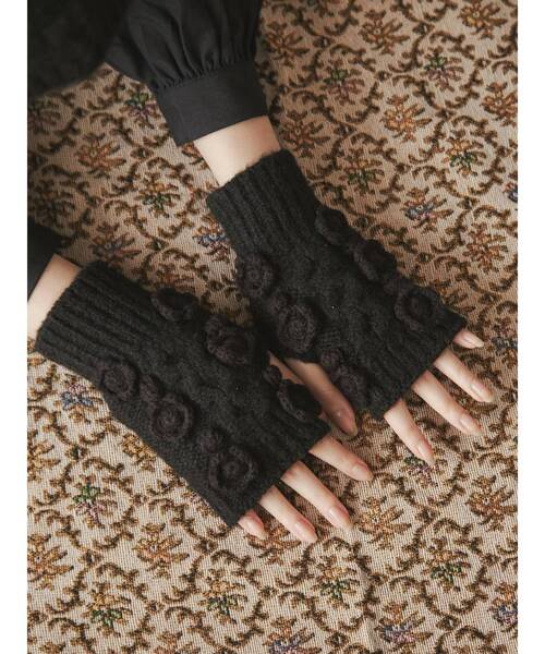 merry jenny（メリージェニー）の「おはなニットグローブ（手袋・レディース・ブラック/アイボリー・FREE）」の10枚目の写真